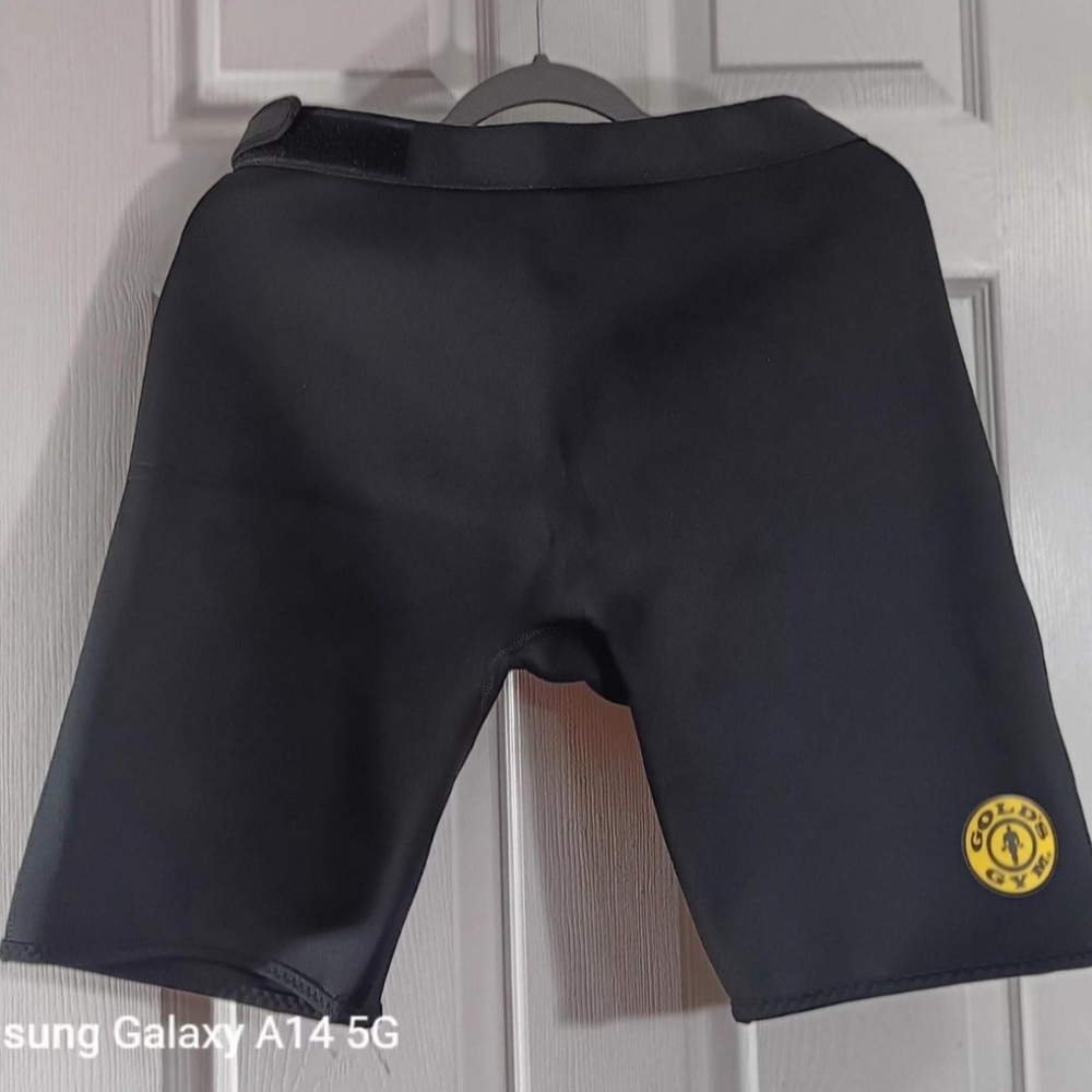Golds Gym Men's Neoprene shorts Poly Compression Workout Black Shorts L/XL
